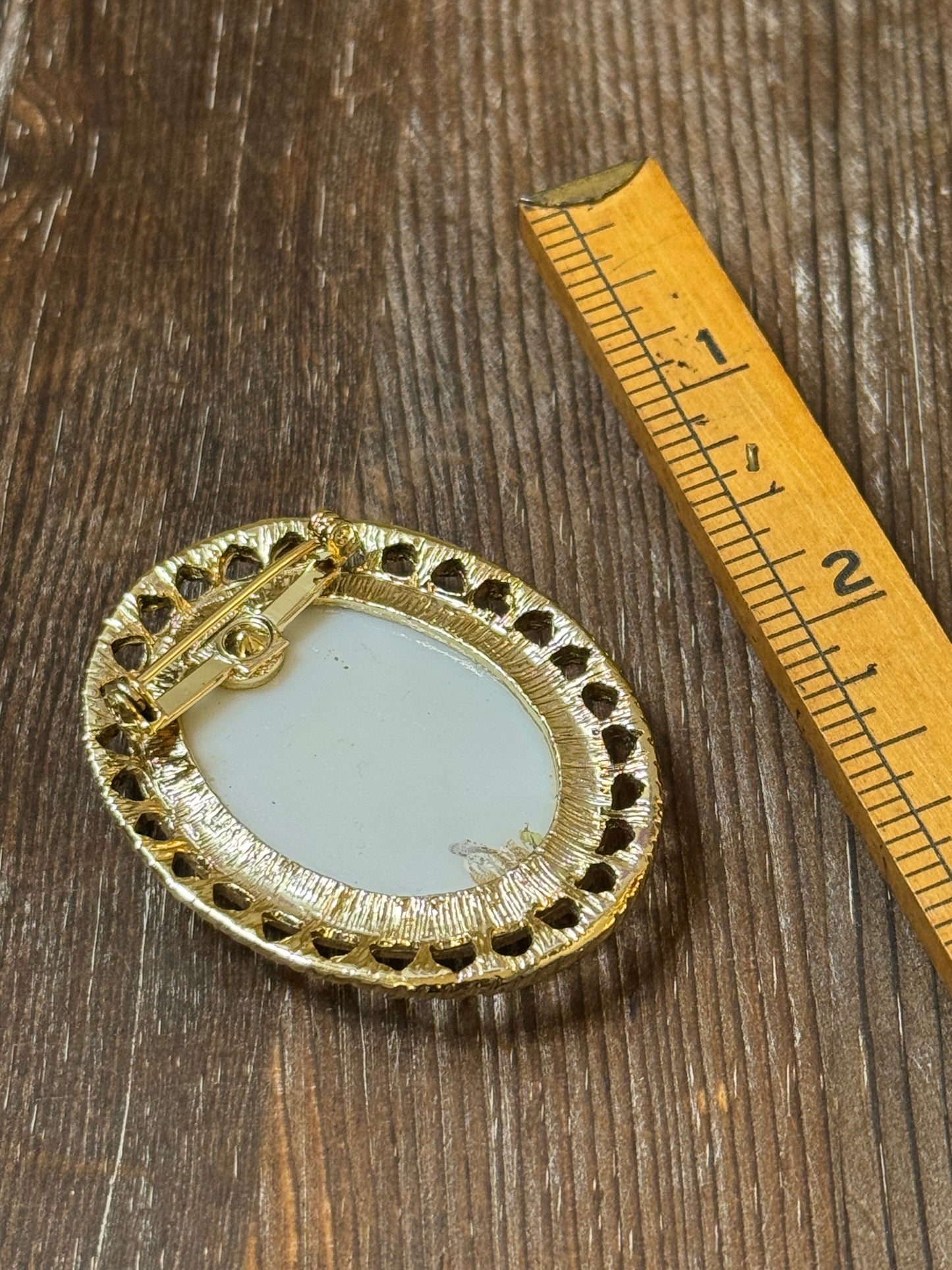 Vintage 1970s Hand-Painted Porcelain Floral Brooch