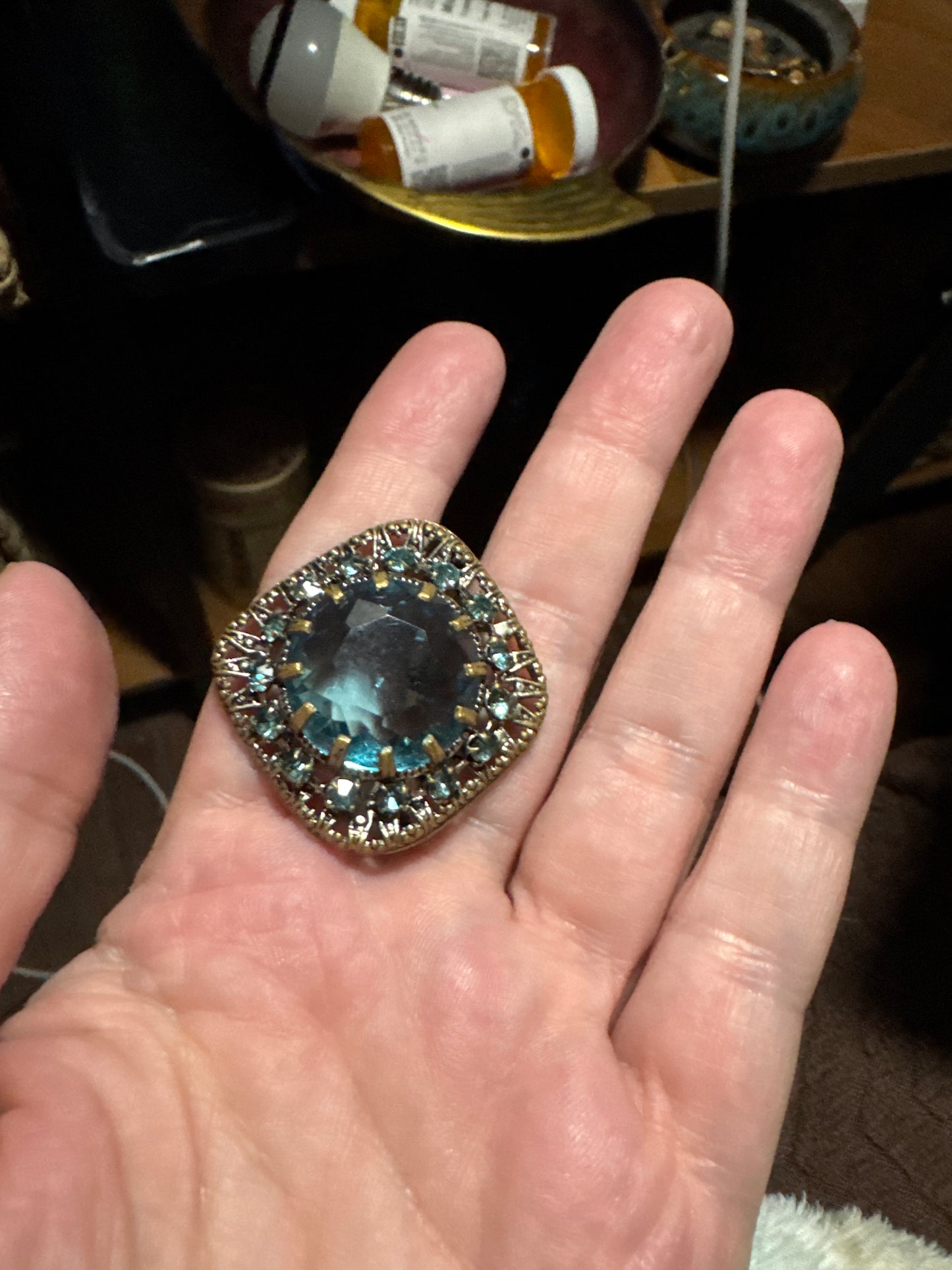 1950s Vintage Aqua Crystal Brooch - Excellent Condition