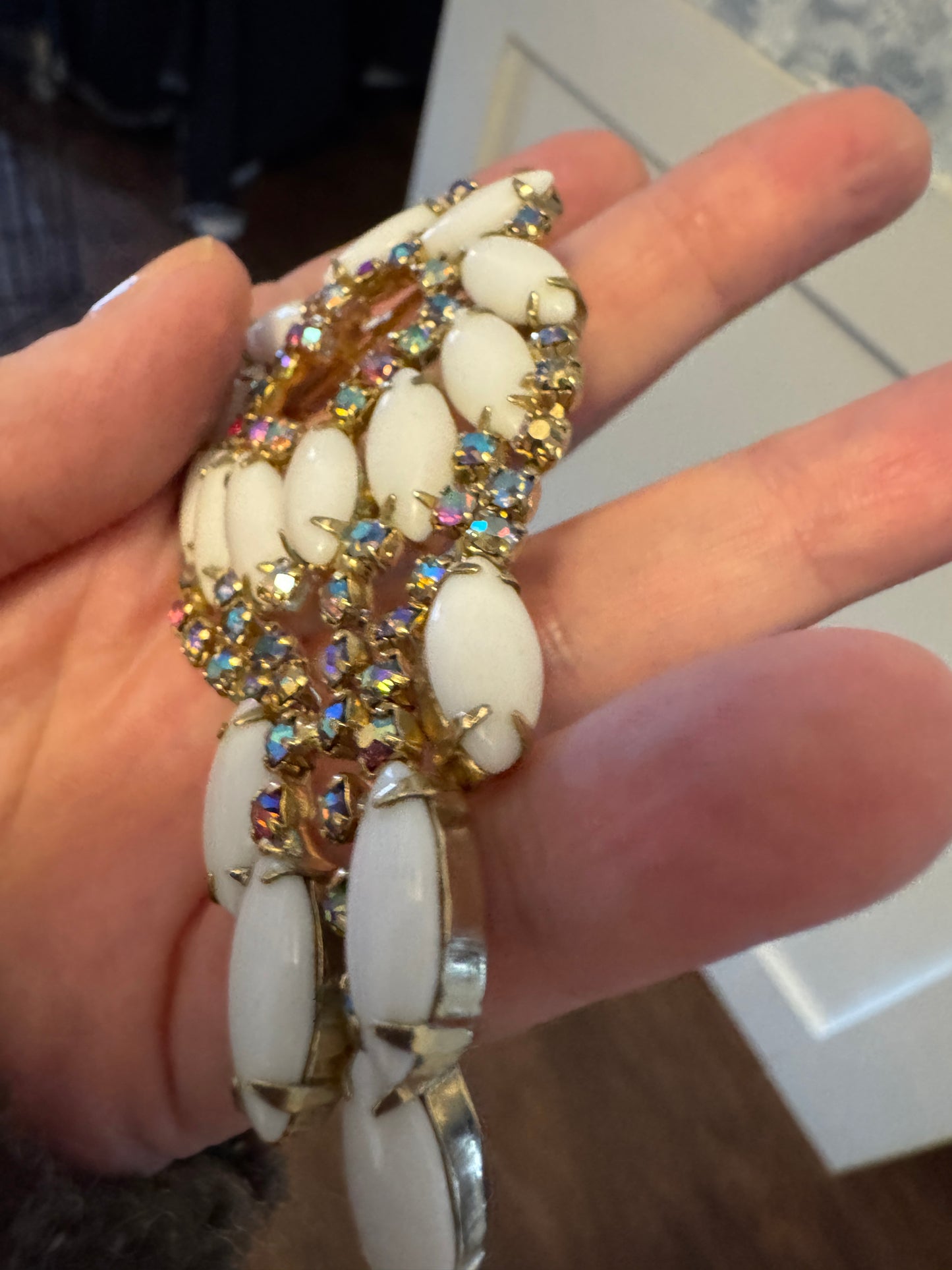 Vintage White Milk Glass AB Rhinestone Flower Brooch Earrings Set