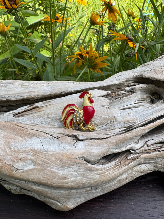 Stunning vintage brooch from Dirty30Vintage. Authentic vintage jewelry with character & style. Perfect vintage accessory with fast shipping!