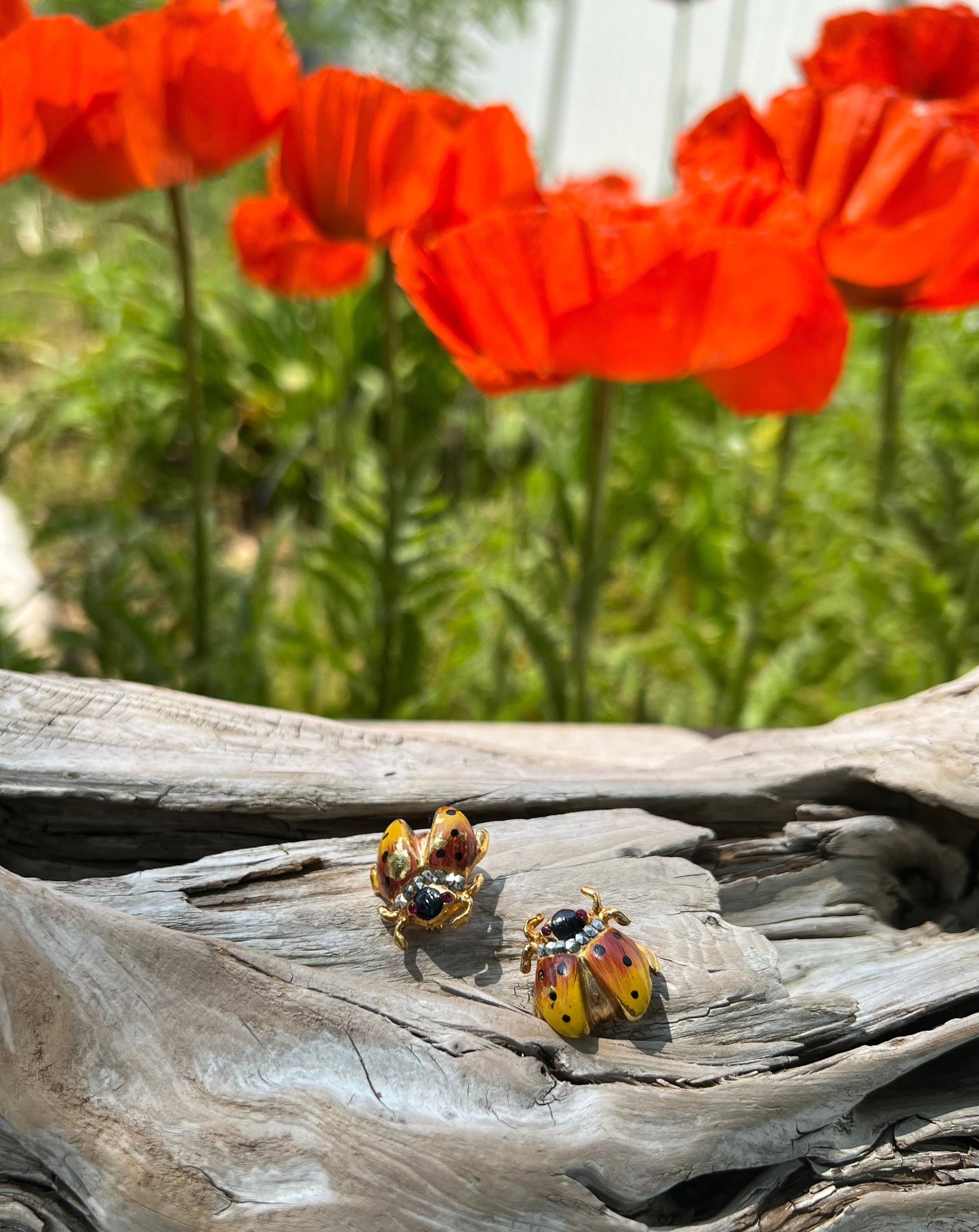 Vintage Bee Brooch