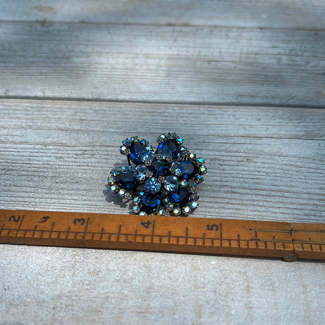 Vintage Blue Austria Brooch - Dirty30 Vintage