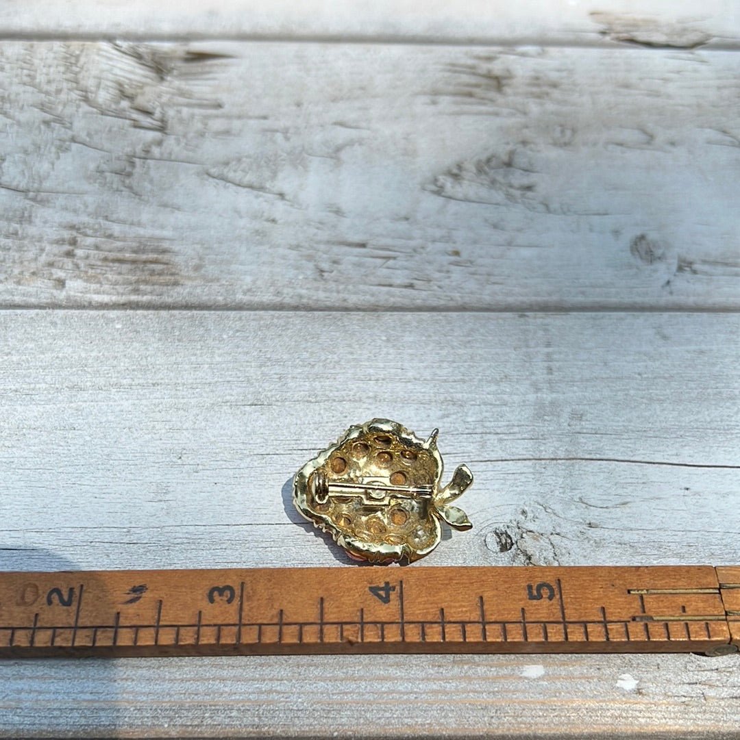 Vintage Strawberry Brooch - Dirty30 Vintage
