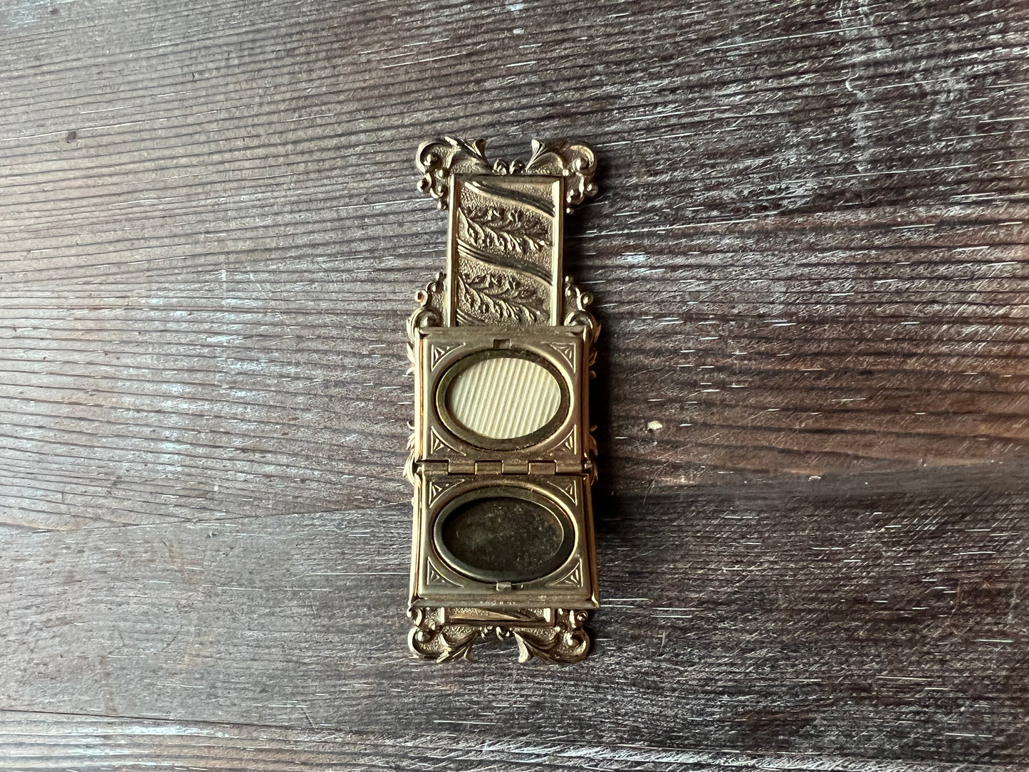 Art Nouveau Cameo Locket Brooch
