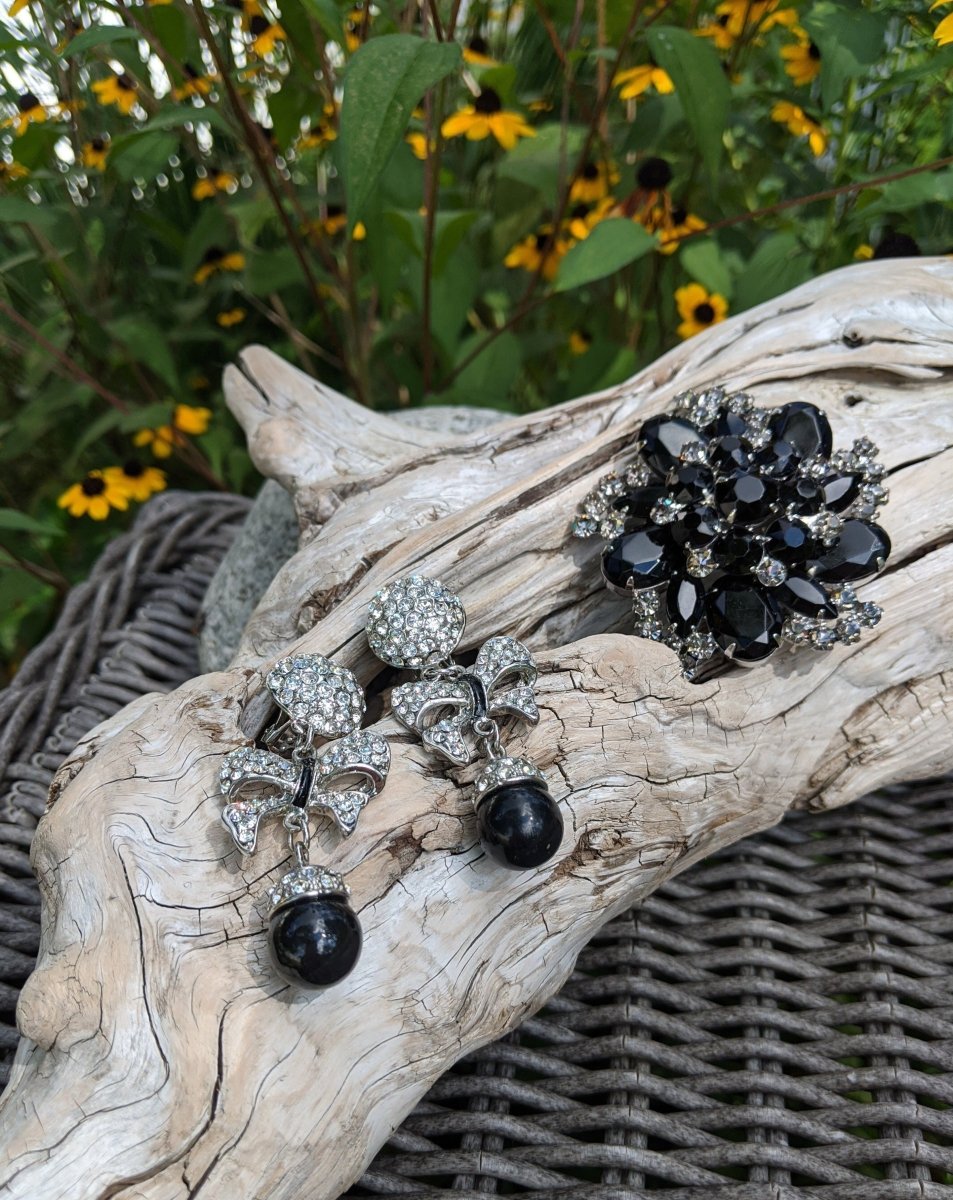 Brooch + Earring Set - Dirty30 Vintage