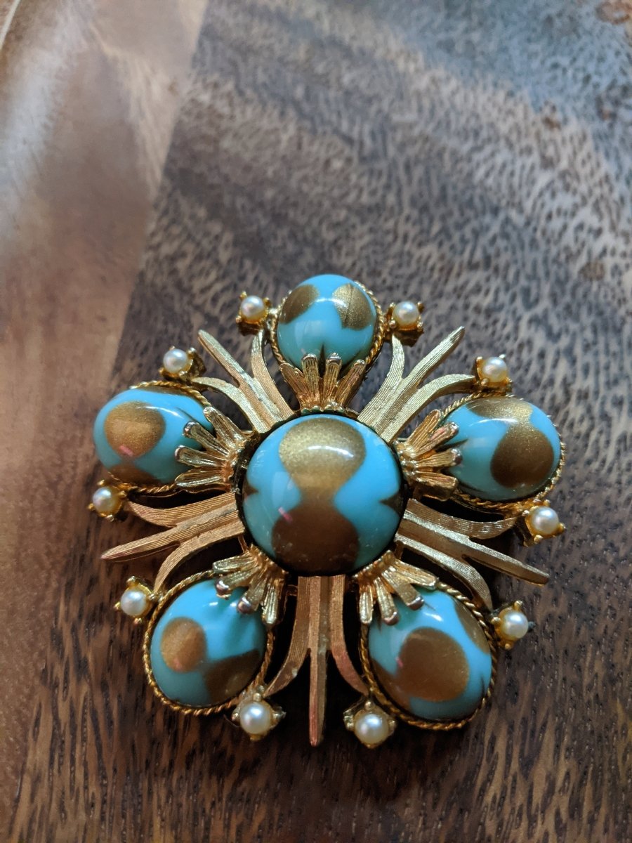 Cathe Cabochon Brooch - Dirty30 Vintage