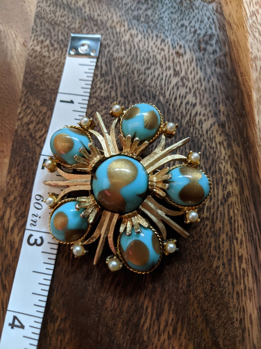 Cathe Cabochon Brooch - Dirty30 Vintage