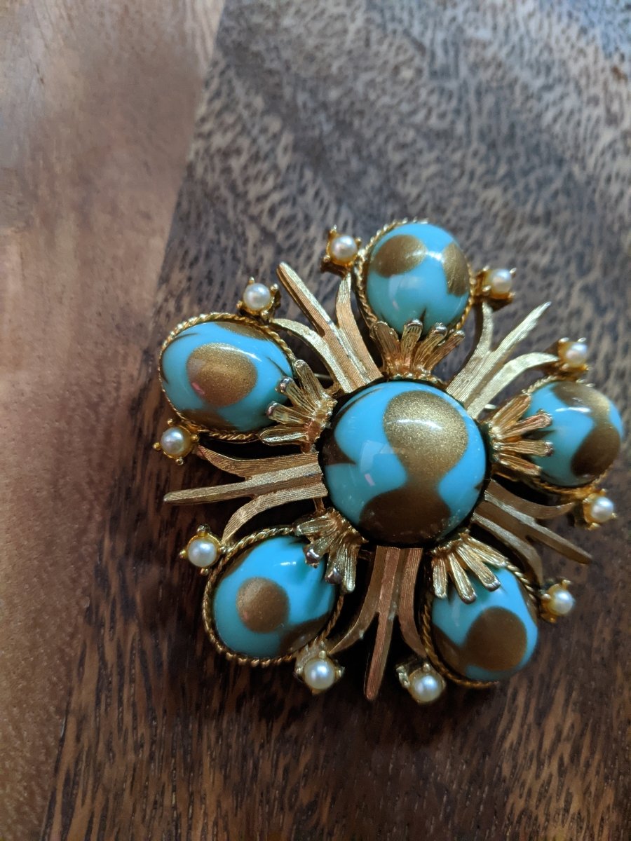 Cathe Cabochon Brooch - Dirty30 Vintage