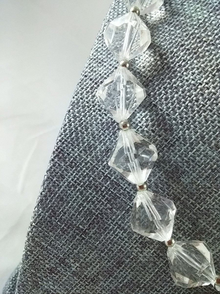 Clear Beaded Necklace - Dirty30 Vintage
