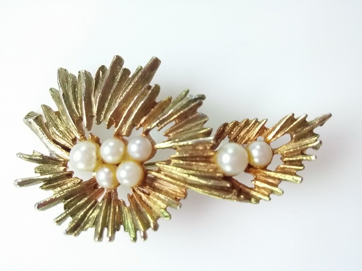 Vintage Brooch Mid Century Modern Abstract Two Tone Starburst Pearl Center - Dirty30 Vintage