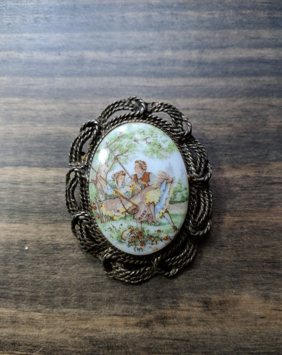Vintage Brooch - Victorian Couple Swinging with Antiqued Rope Trim and Pendant Loop - Dirty30 Vintage
