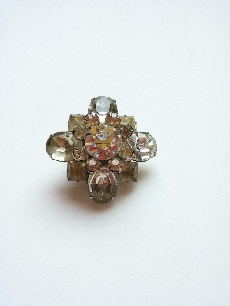 Vintage Rhinestone Brooch - Dirty30 Vintage
