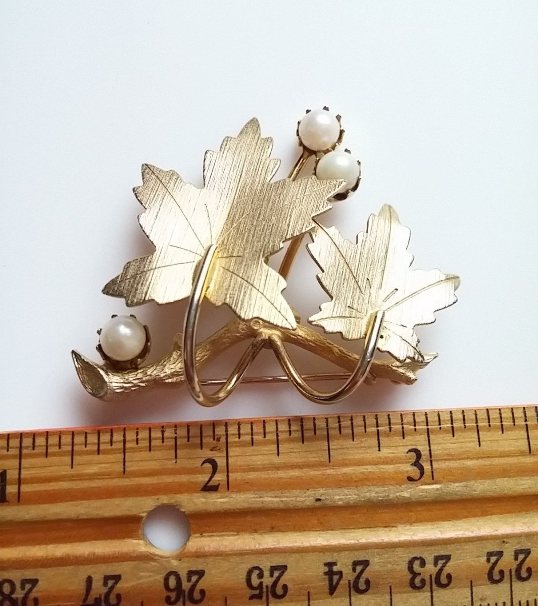 Vintage Sarah Coventry 1964 "Precious" Gold Branch and Leaf and Pearl Pin Brooch - Dirty30 Vintage