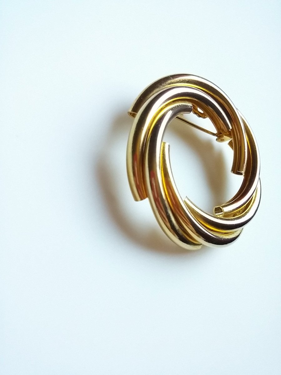 Vintage Tube Wreath Circle Brooch - Dirty30 Vintage