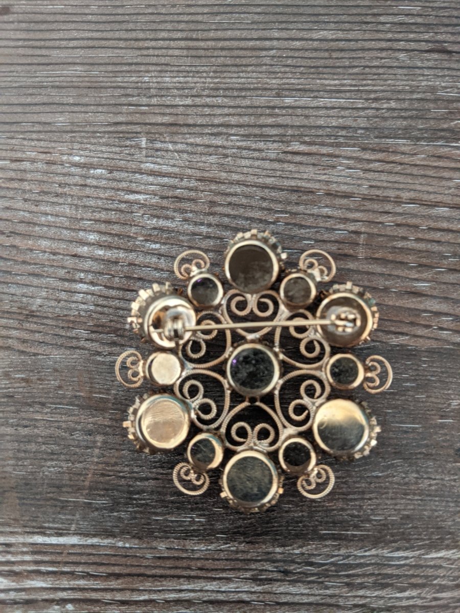 Weiss Brooch - Dirty30 Vintage