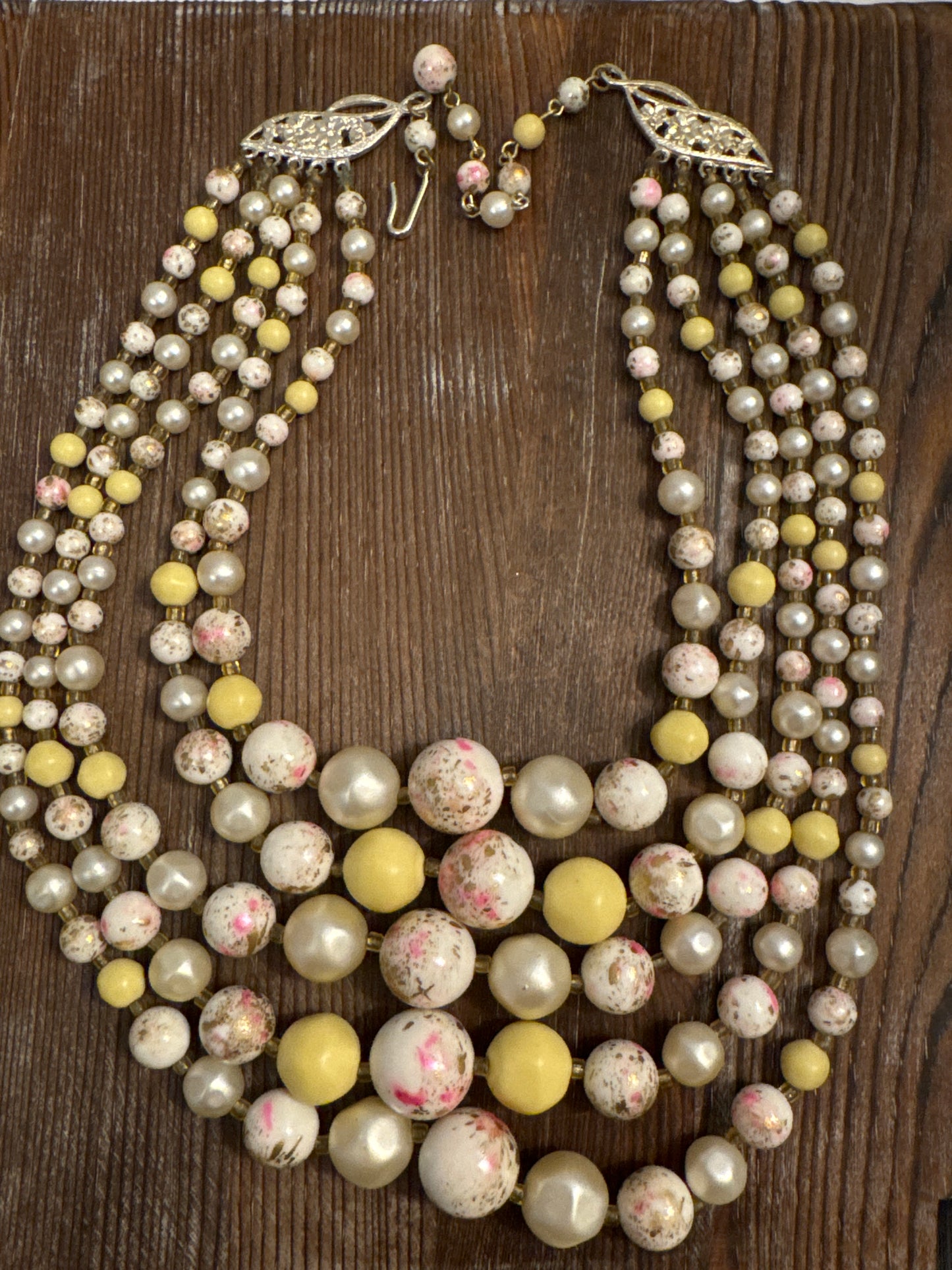 Vintage Multi Strand Pearl Bead Necklace Cream Yellow Pink 5 Strand