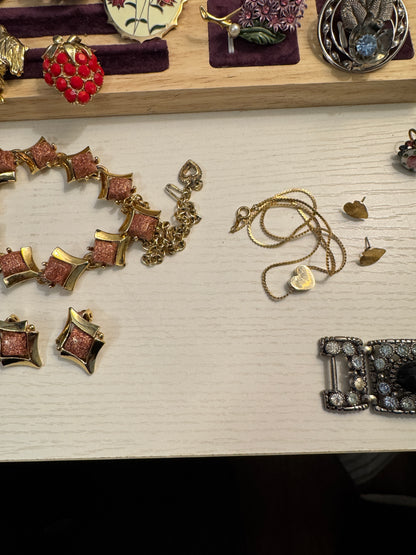 Vintage Wholesale Jewelry Lot 68 Pieces | Kramer Schreiner Carolee Jomaz Brooch | Reseller Wearable | 04