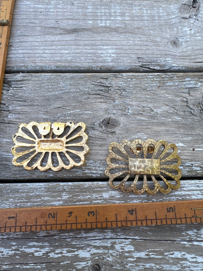 Vintage Gold Tone Filigree Shoe Clips - Ornate Art Deco Style Pair