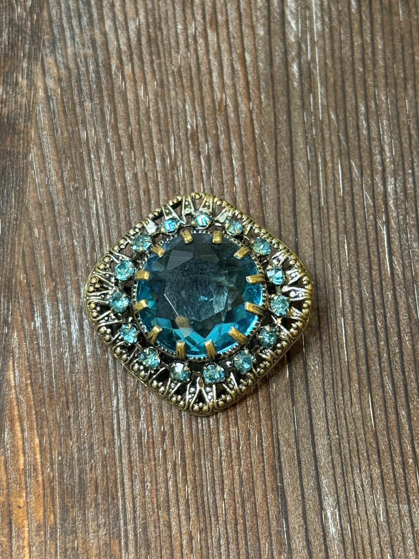 1950s Vintage Aqua Crystal Brooch - Excellent Condition