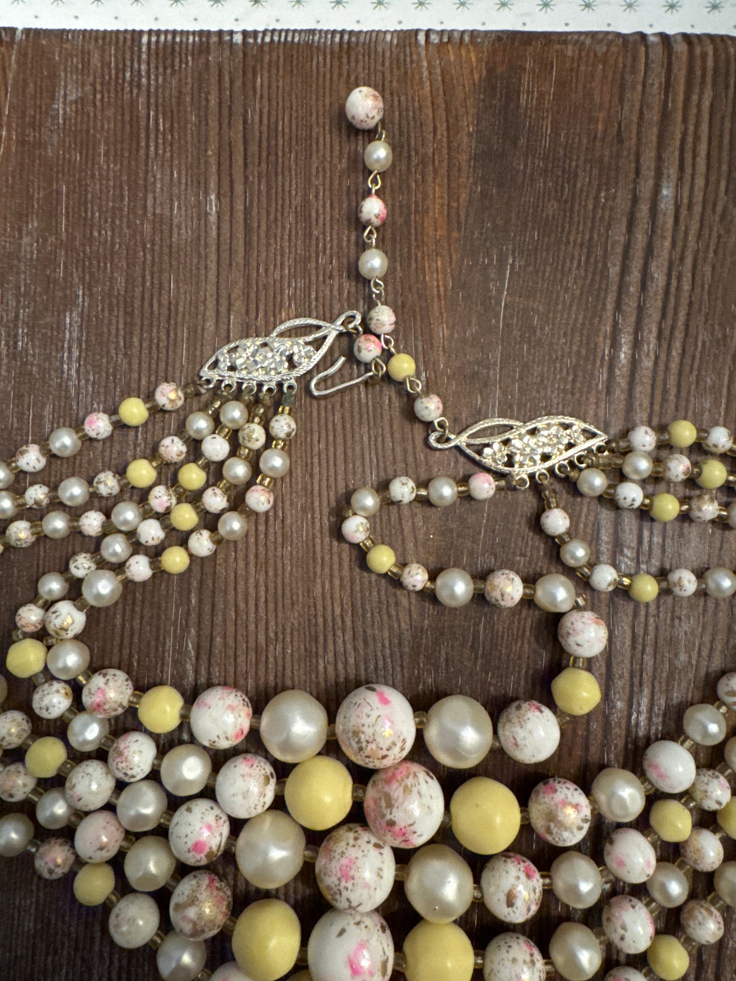 Vintage Multi Strand Pearl Bead Necklace Cream Yellow Pink 5 Strand