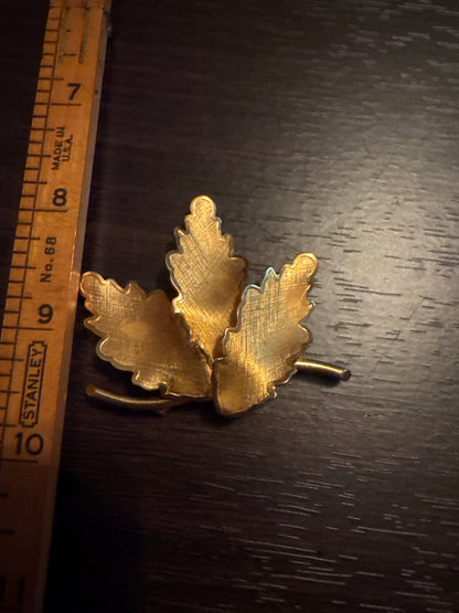Vintage Coro Gold Maple Leaf Brooch - Canadian Autumn Pin