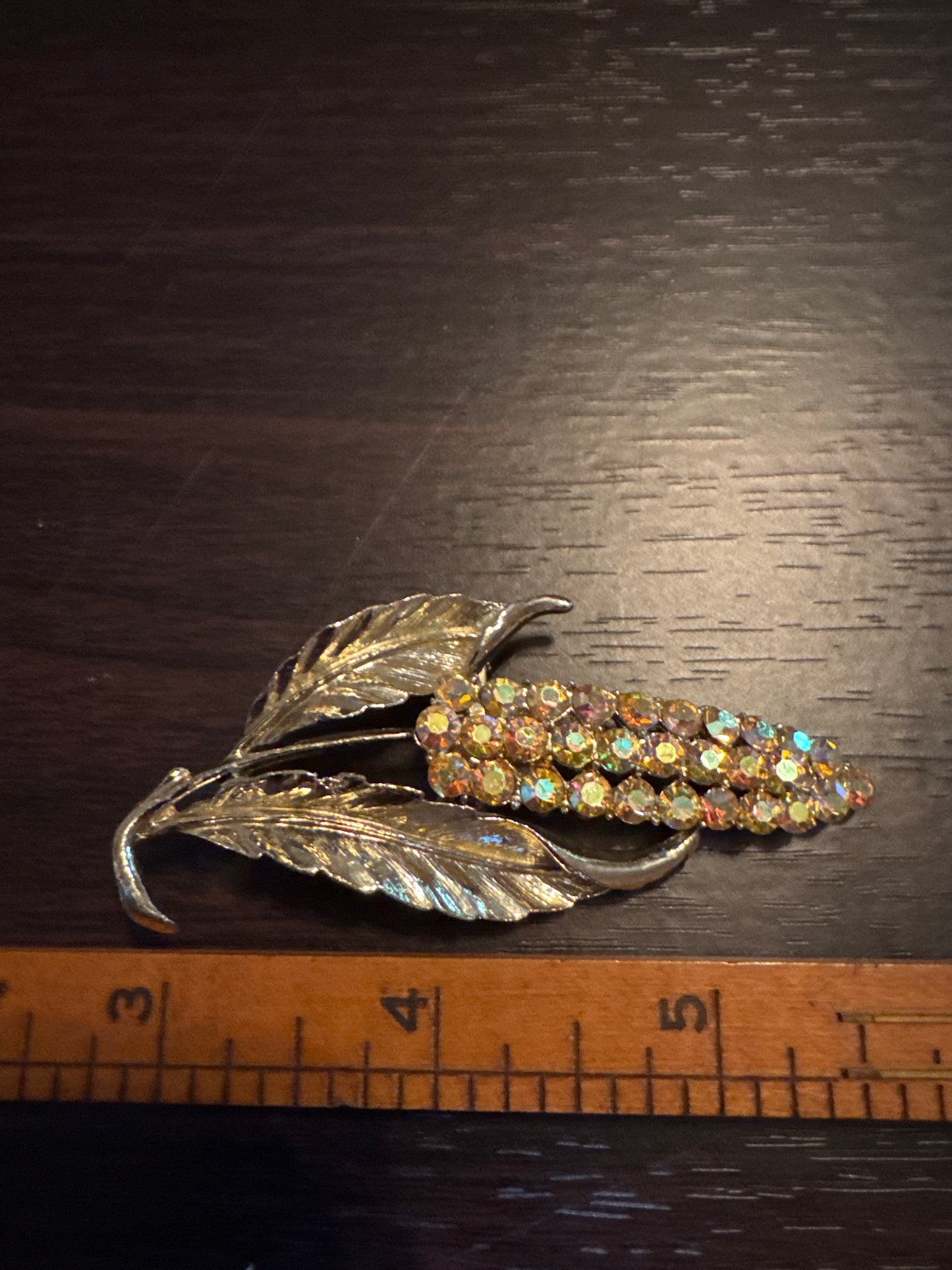 Vintage Gold Rhinestone Wheat Brooch - Harvest Elegance Pin