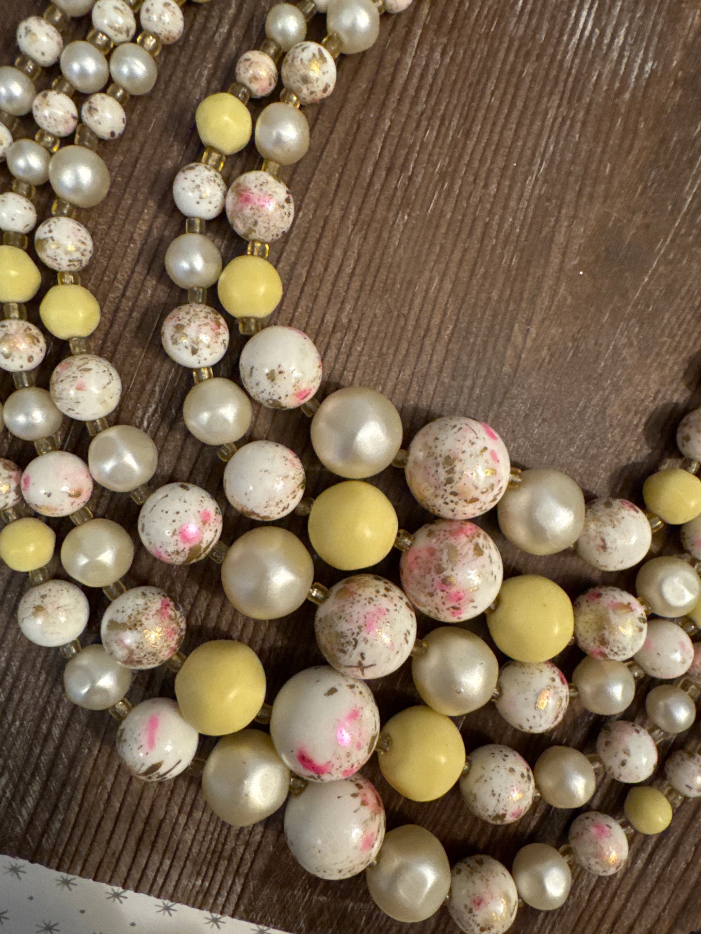Vintage Multi Strand Pearl Bead Necklace Cream Yellow Pink 5 Strand