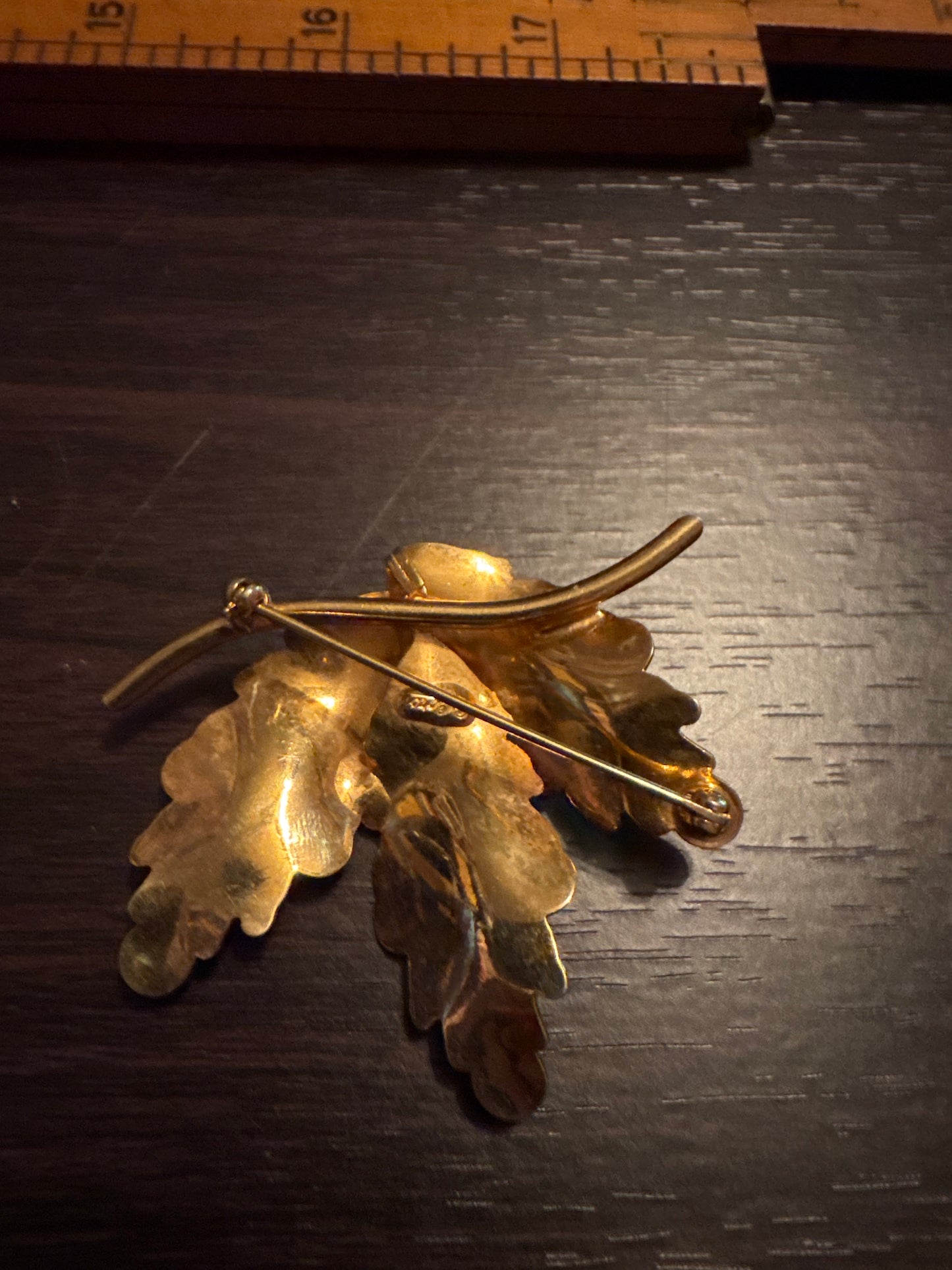 Vintage Coro Gold Maple Leaf Brooch - Canadian Autumn Pin