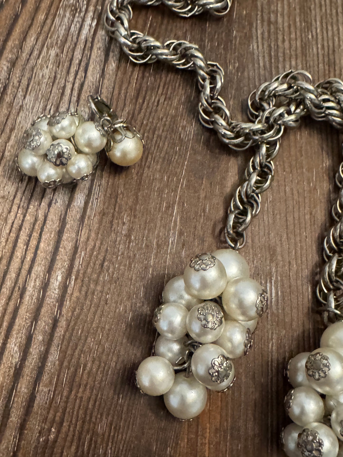 Vintage Faux Pearl Cluster Lariat Rope Chain Necklace Clip Earrings Married Set 1960s