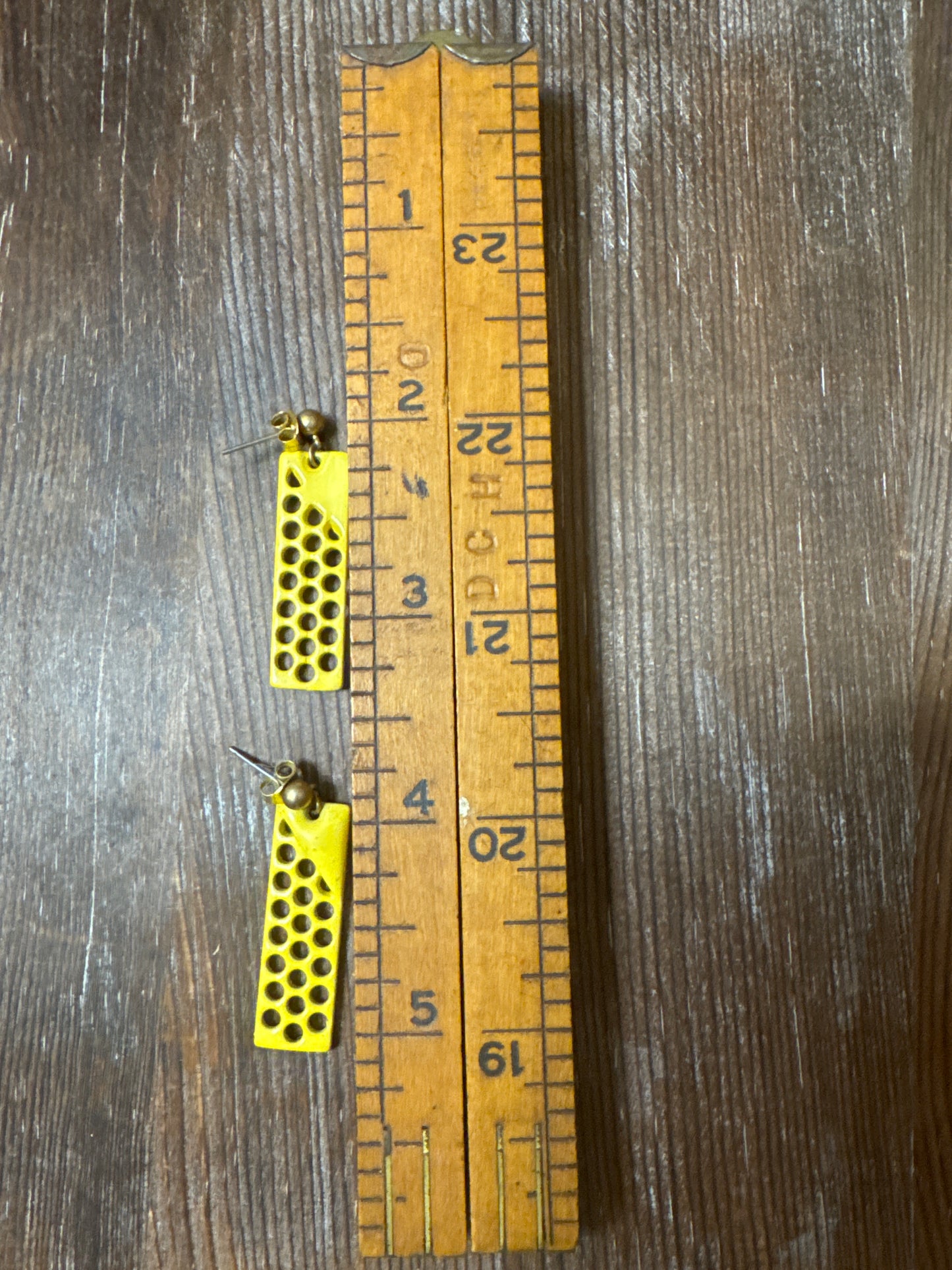 Vintage 80s/90s Geometric Yellow Dangle Earrings