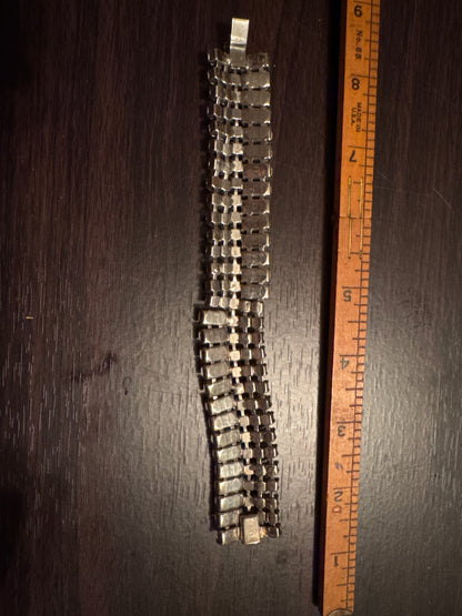 Vintage 1950s Kramer Mesh Bracelet with White Enamel and Rhinestone Accents