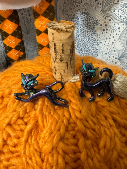 Vintage Iridescent Black Cat Pins – Halloween Brooch Set | Witchy Statement Jewelry
