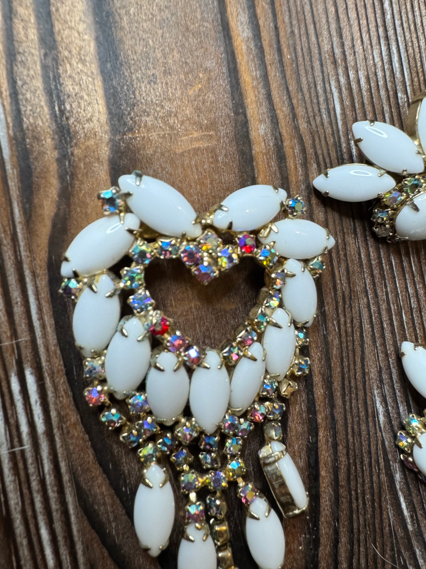 Vintage White Milk Glass AB Rhinestone Flower Brooch Earrings Set