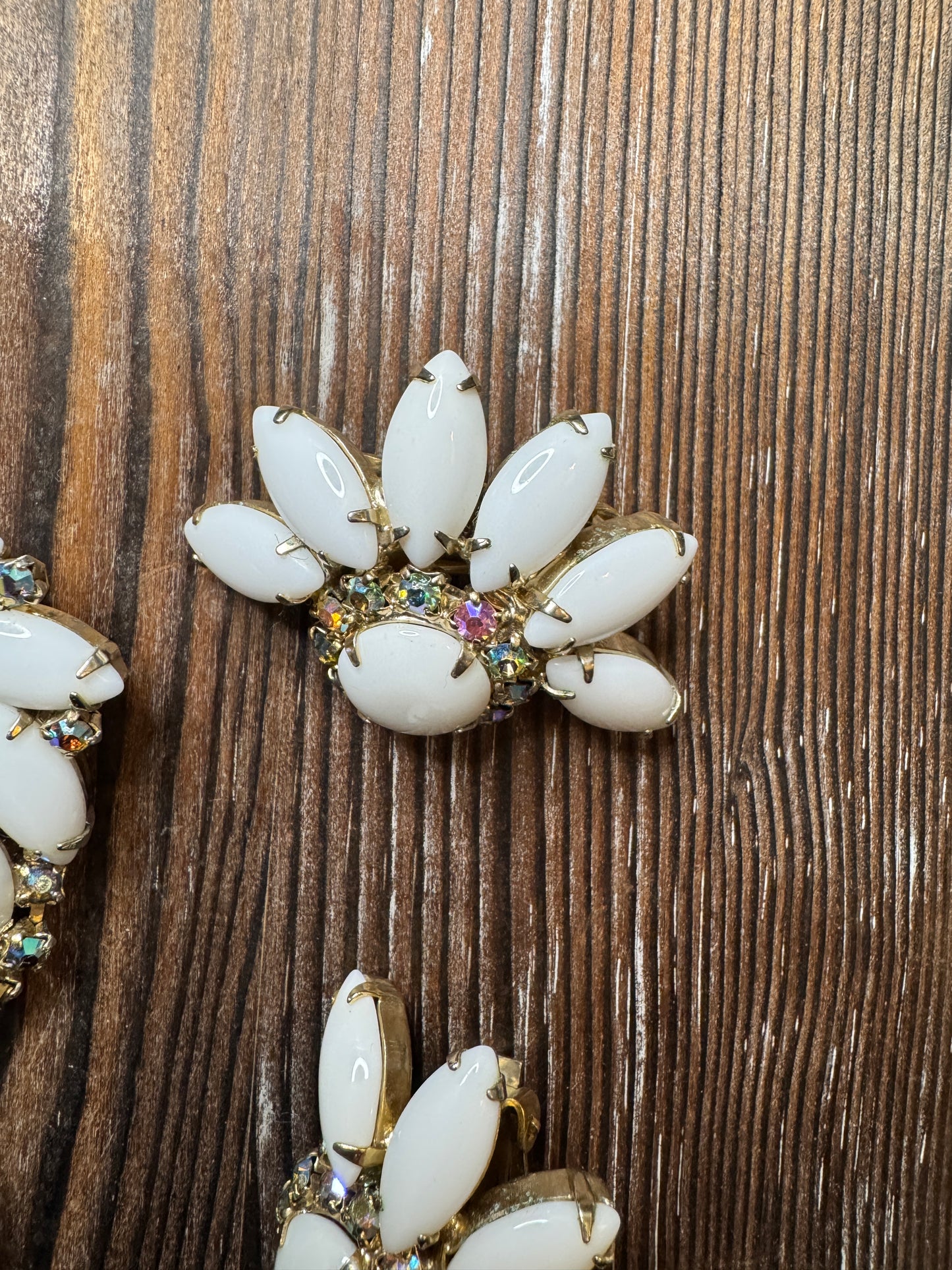 Vintage White Milk Glass AB Rhinestone Flower Brooch Earrings Set