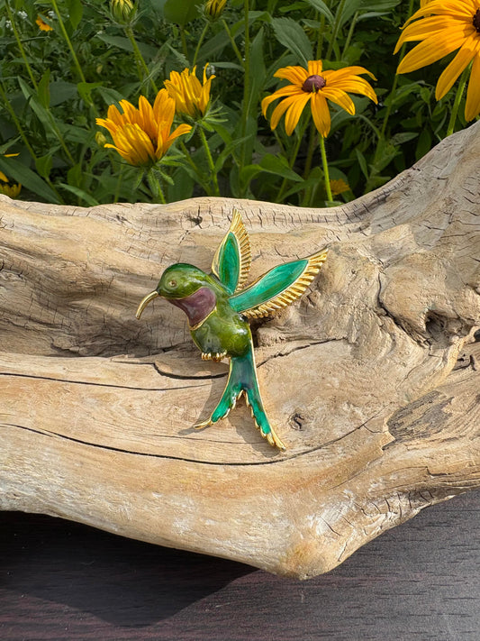 Stunning vintage brooch from Dirty30Vintage. Authentic vintage jewelry with character & style. Perfect vintage accessory with fast shipping!