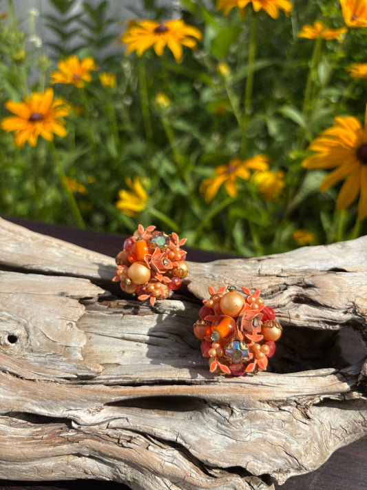 Gorgeous vintage earrings at Dirty30Vintage. Authentic vintage jewelry with character & style. Shop vintage earrings with fast shipping!