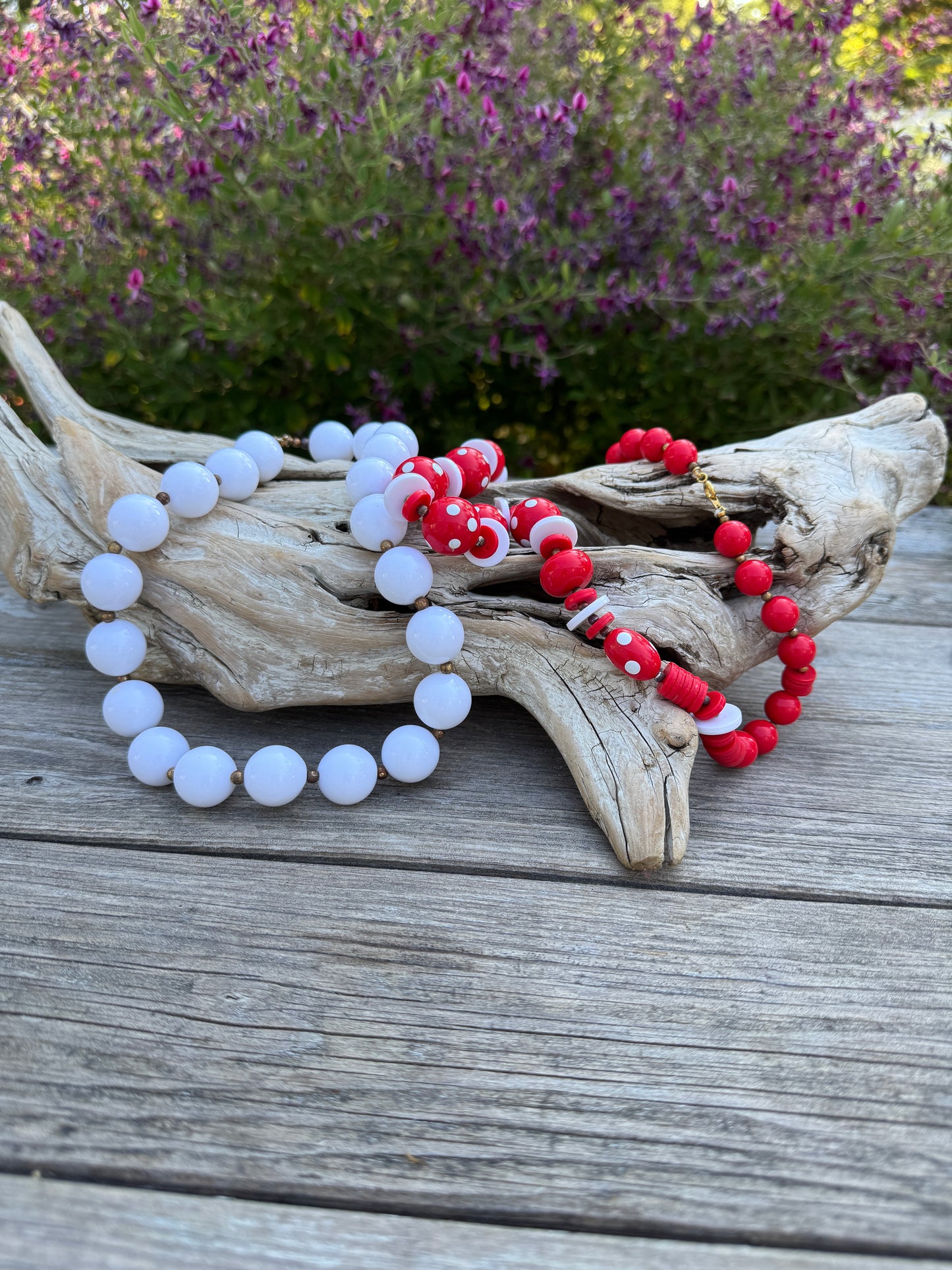 Playful Vintage Coordinated Beaded Necklace Set in Red & White