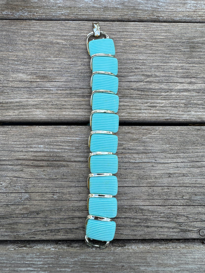 1960s Lisner Aqua Ribbed Vintage Bracelet with Silver Accents