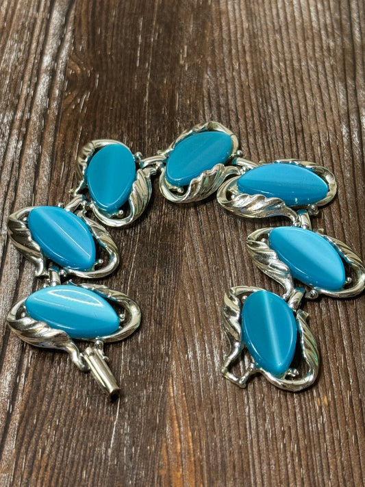 Vintage 1960s Thermo Set in Vibrant Turquoise