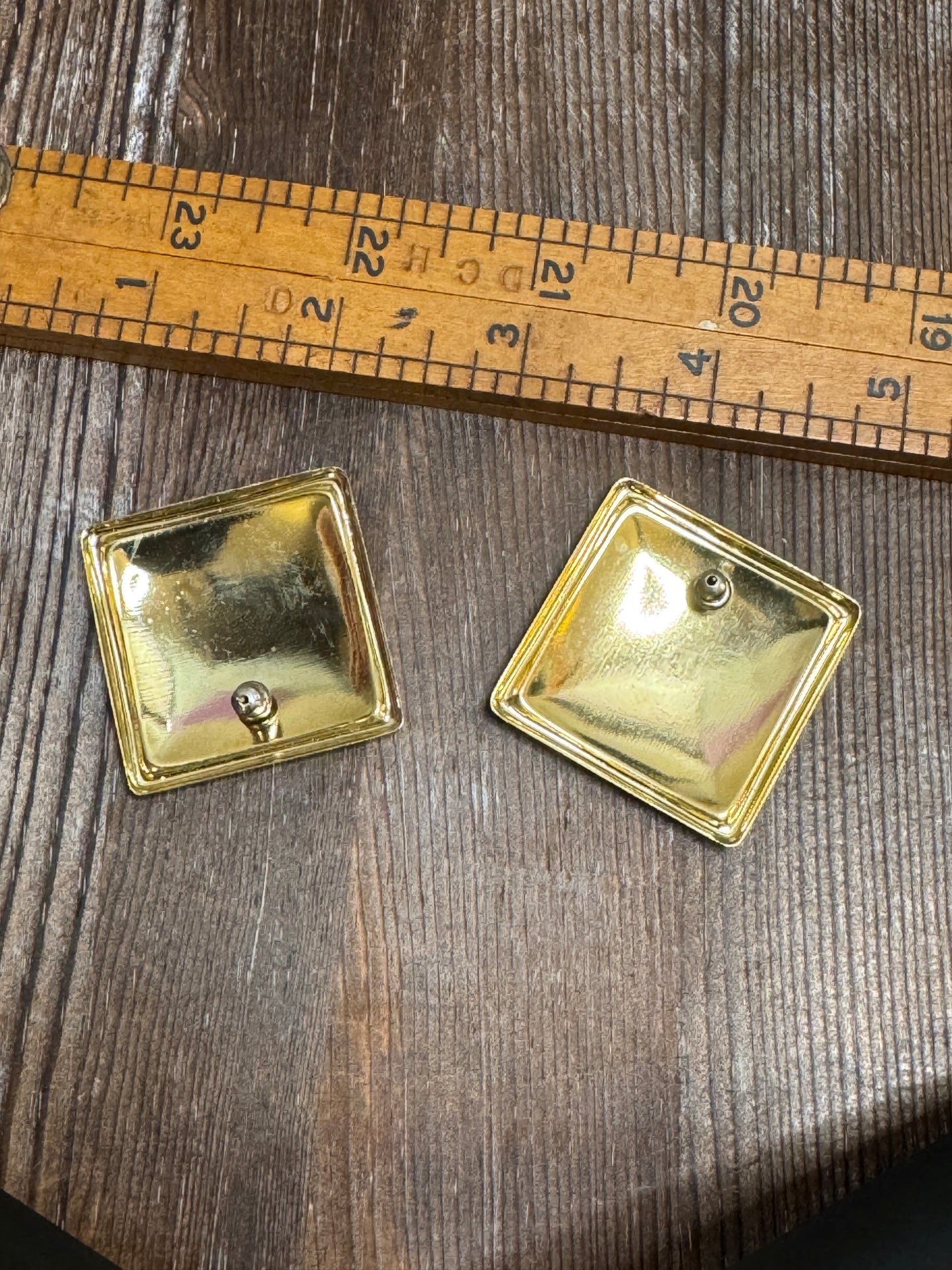 Vintage Atomic Starburst Enamel Square Earrings — 1980s Mod Revival