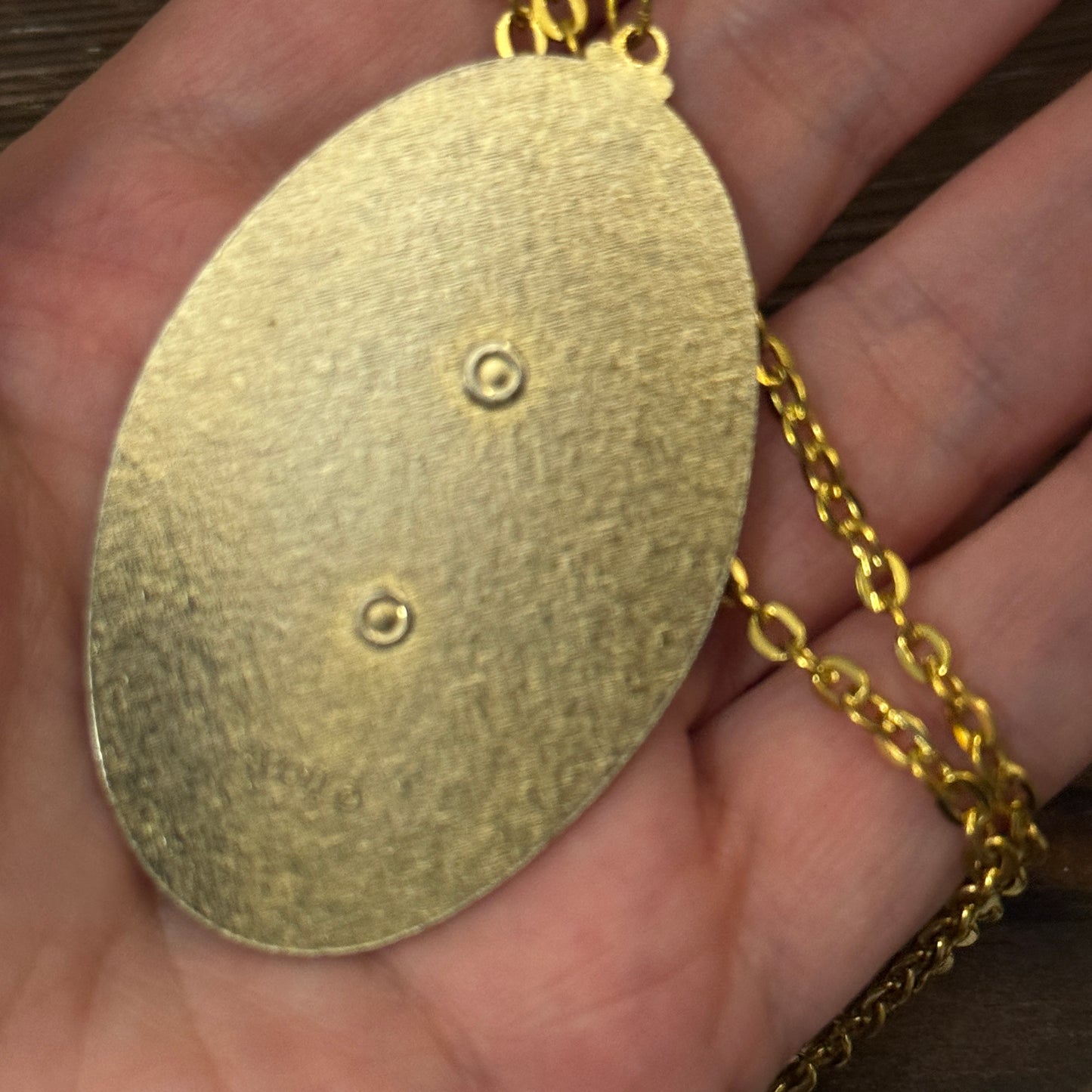 Vintage Avon Cameo Pendant Necklace Black Gold Roman Profile