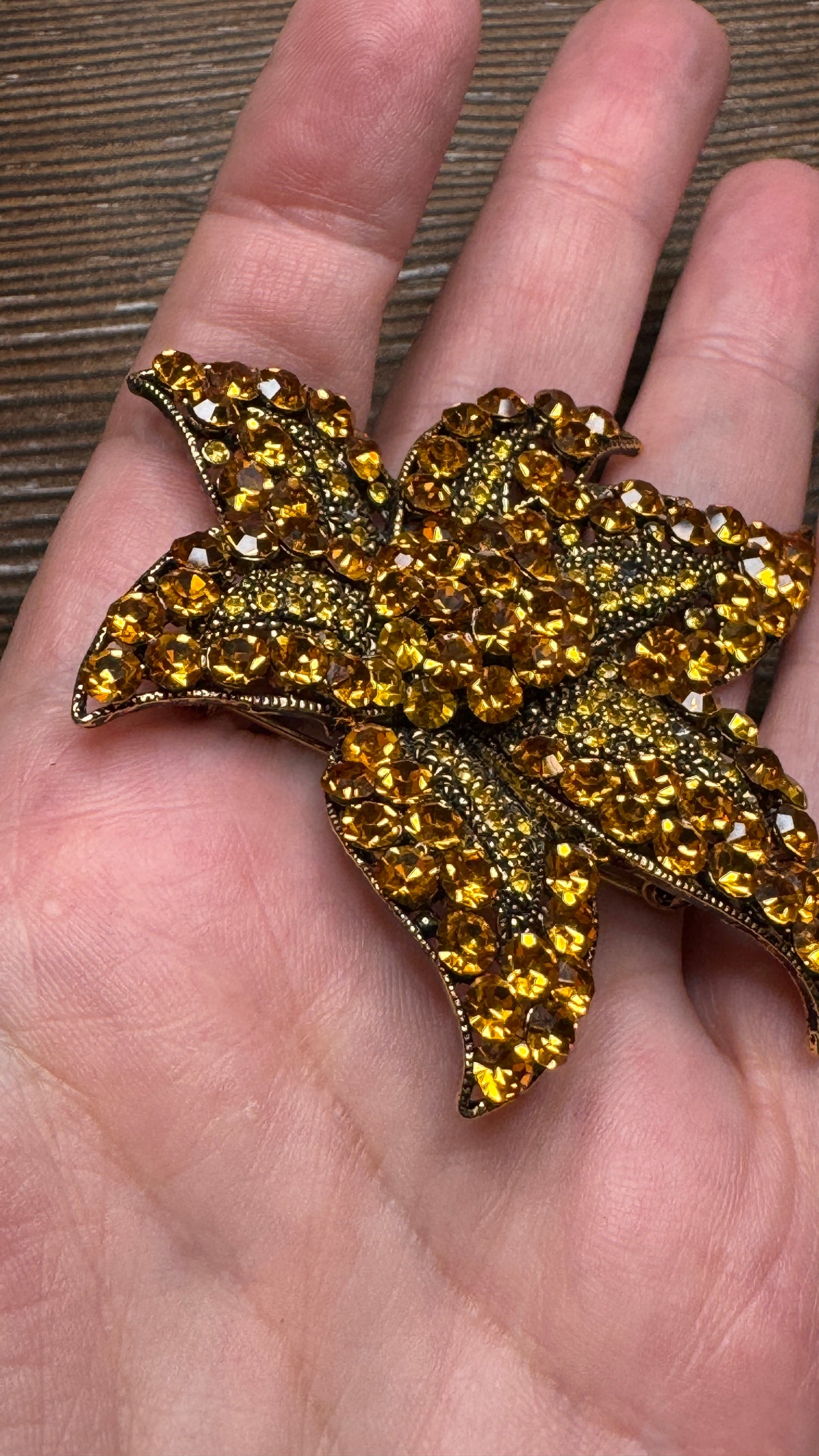 Vintage MZ Amber Topaz Rhinestone Leaf Brooch Pin Gold Tone Fall