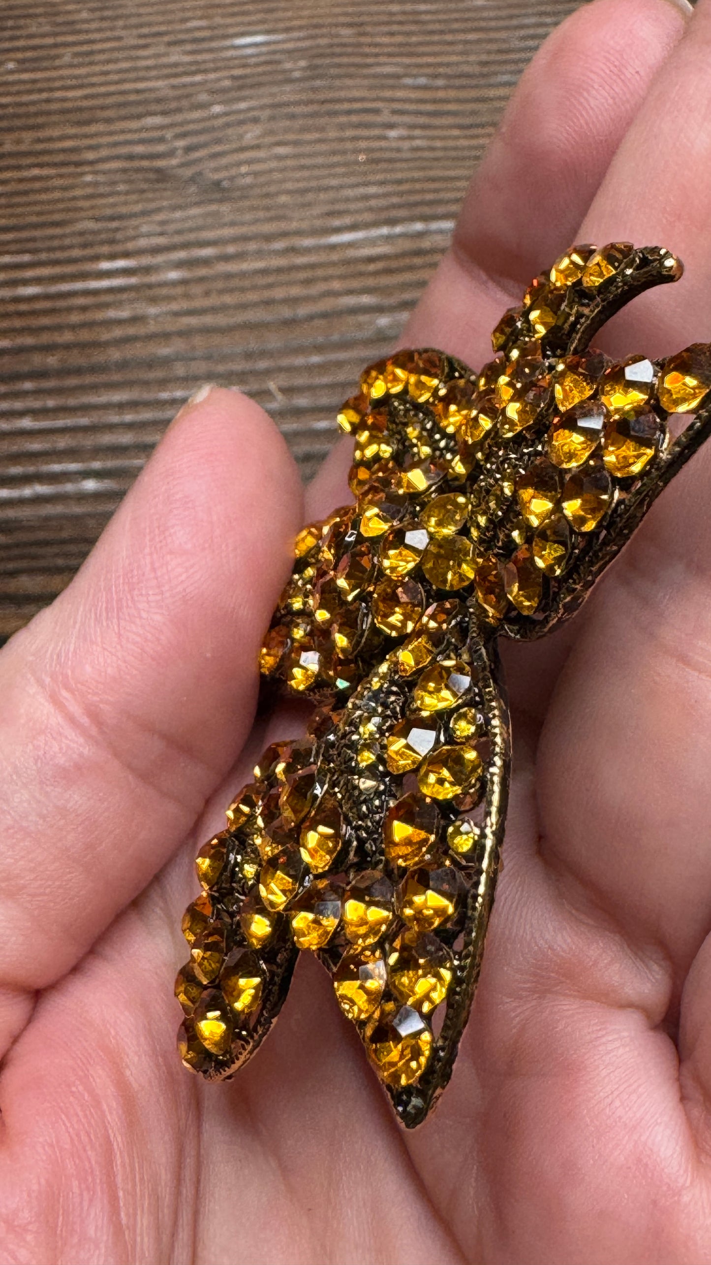 Vintage MZ Amber Topaz Rhinestone Leaf Brooch Pin Gold Tone Fall