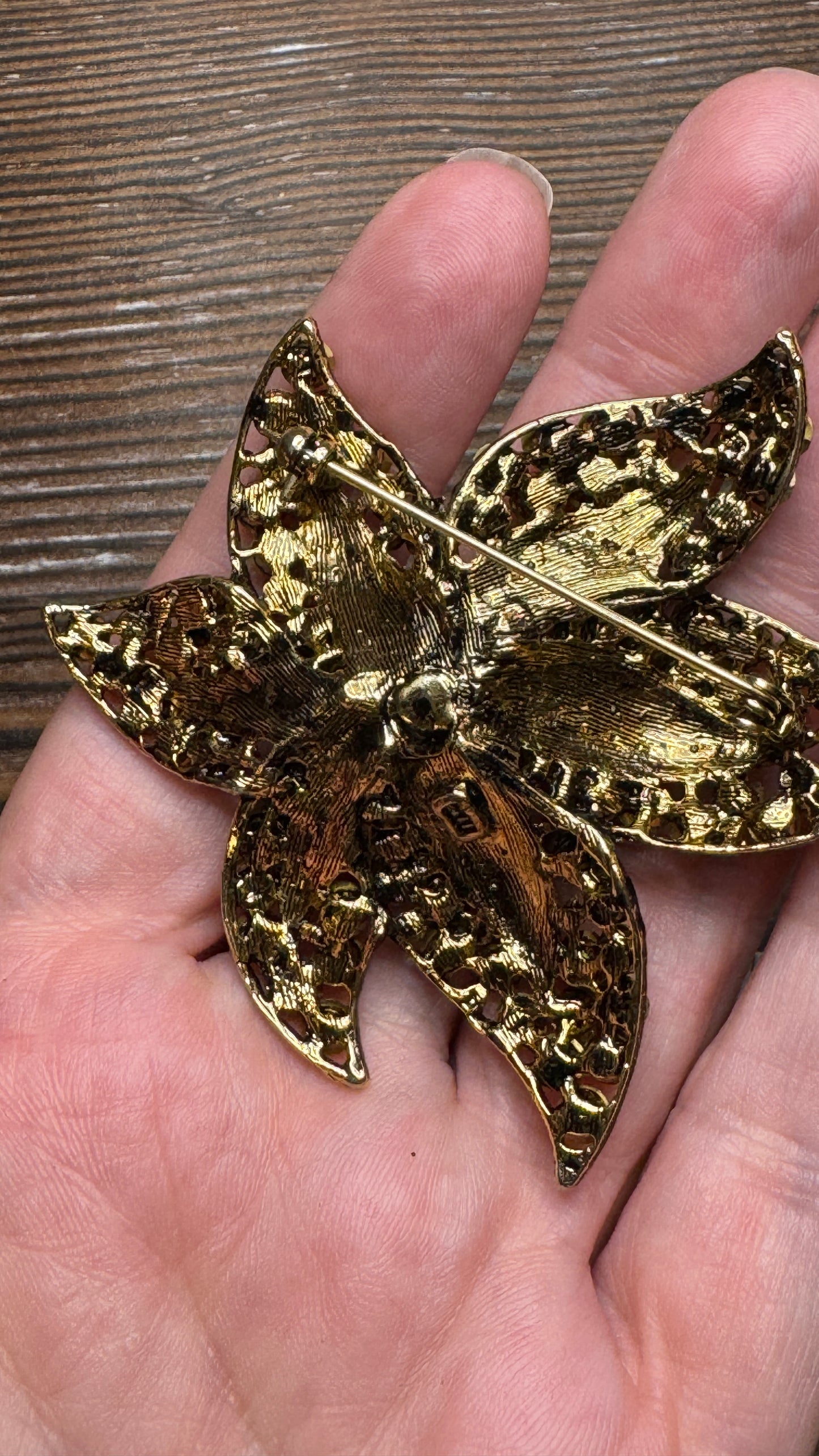 Vintage MZ Amber Topaz Rhinestone Leaf Brooch Pin Gold Tone Fall