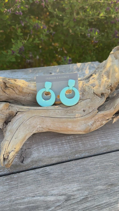 Vintage 80s Turquoise Lucite Hoop Earrings