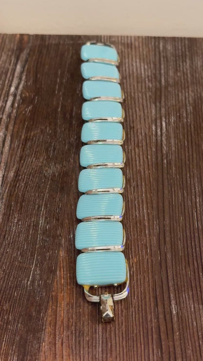1960s Lisner Aqua Ribbed Vintage Bracelet with Silver Accents