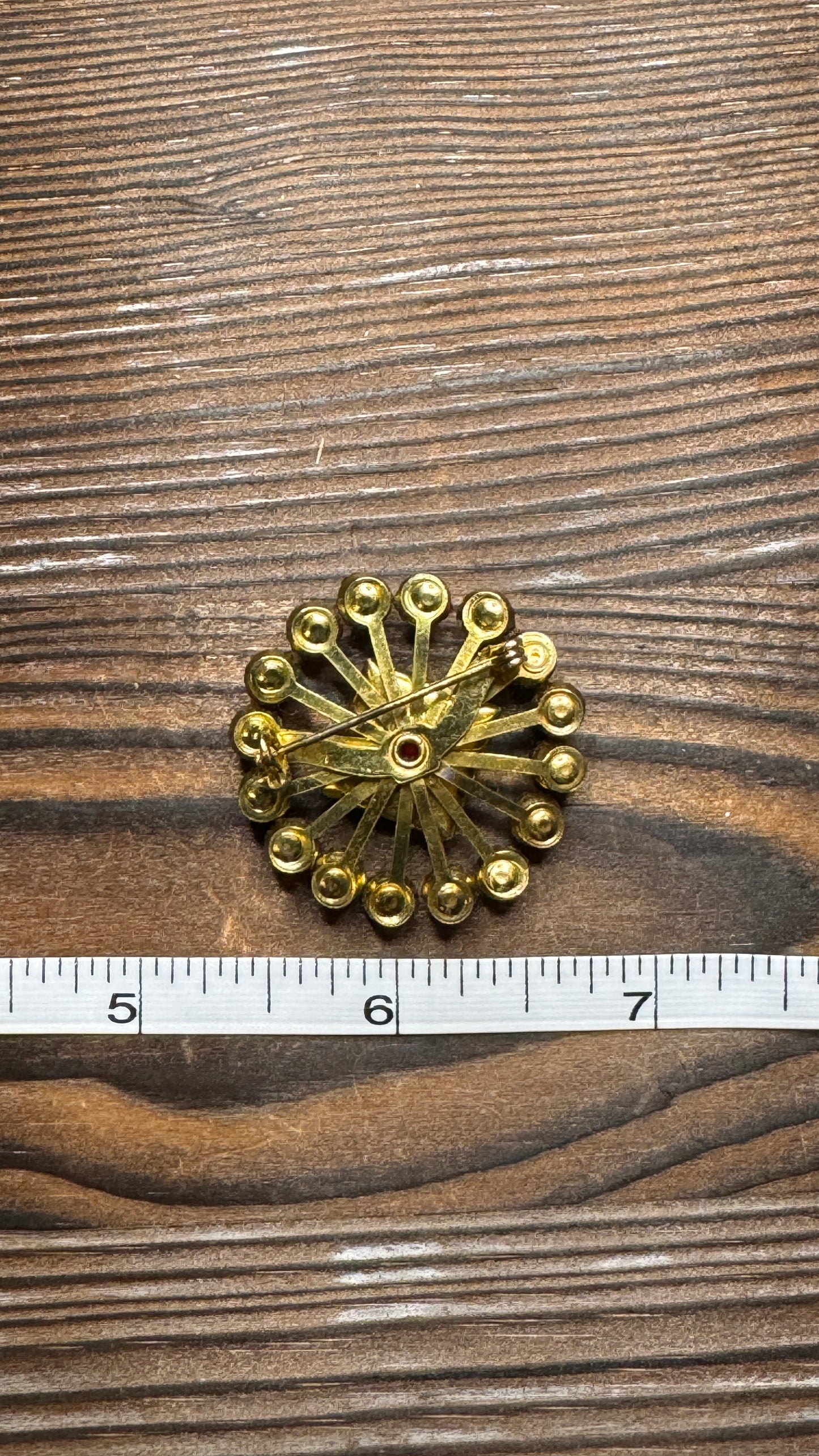 Vintage Red Lucite Starburst Brooch Pin Square Center Atomic Age