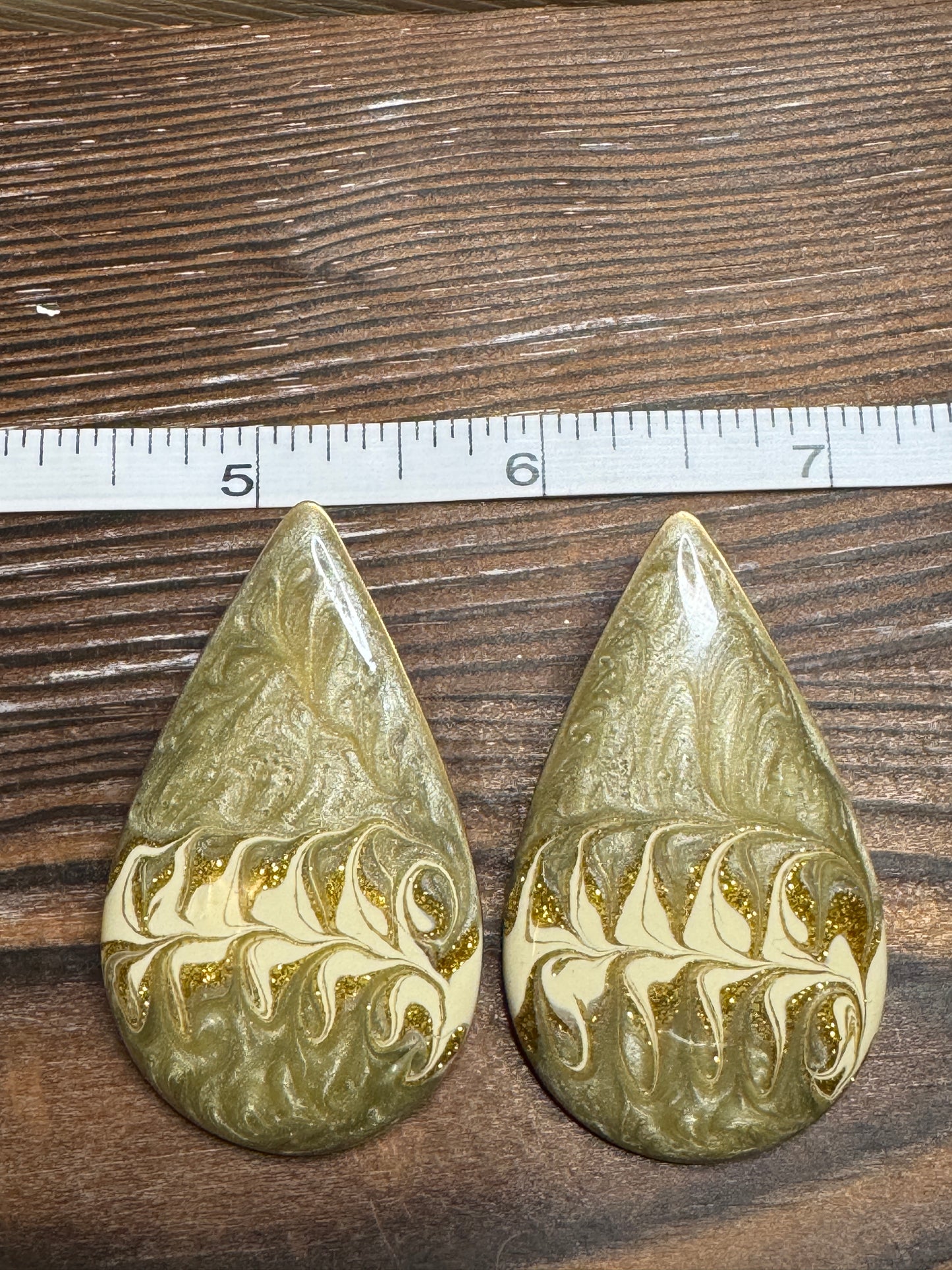 Vintage Gold Glitter Swirl Teardrop Earrings Clip On Large Statement
