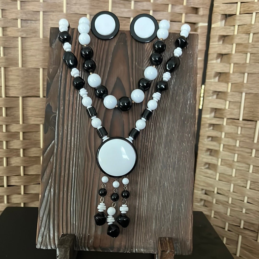 Three Piece Necklace + Earring Set - Dirty30 Vintage