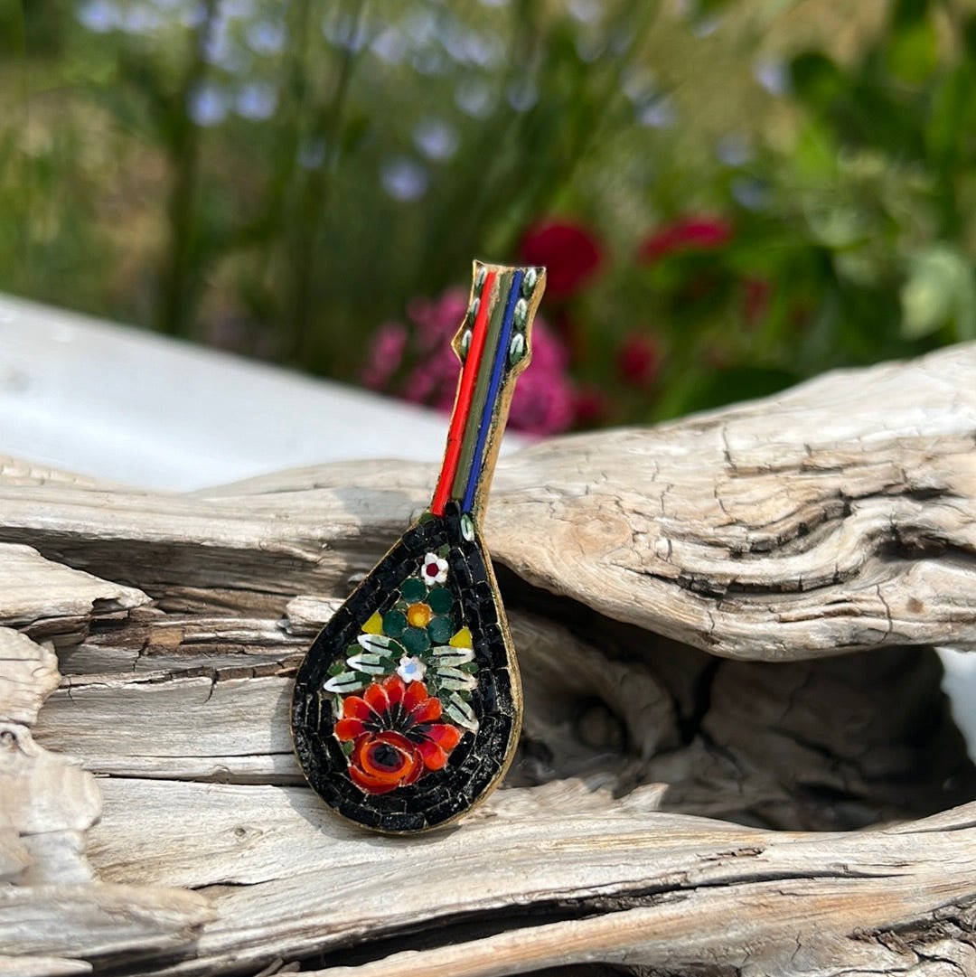 Vintage Artisan Guitar Brooch - Dirty30 Vintage